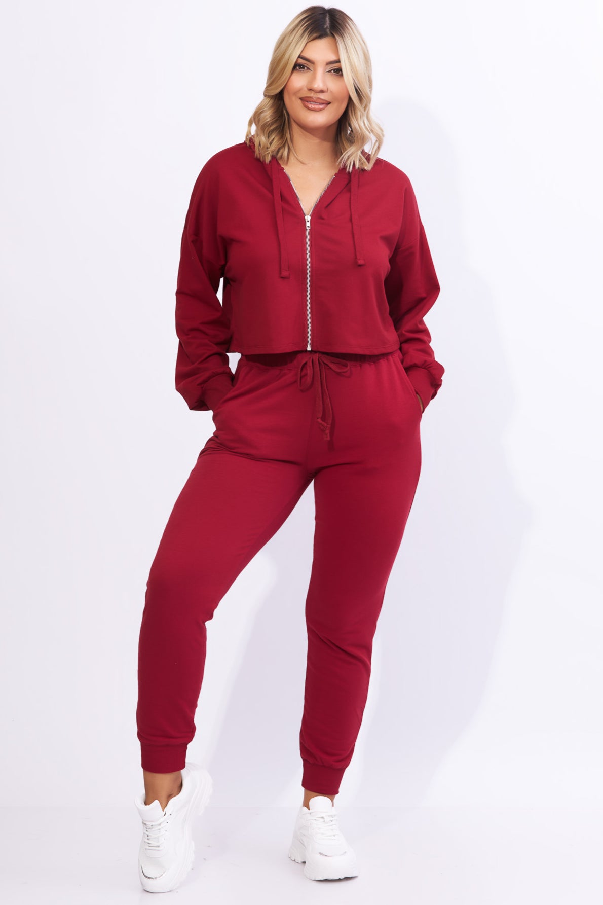 Set de sudadero y pantalón vino