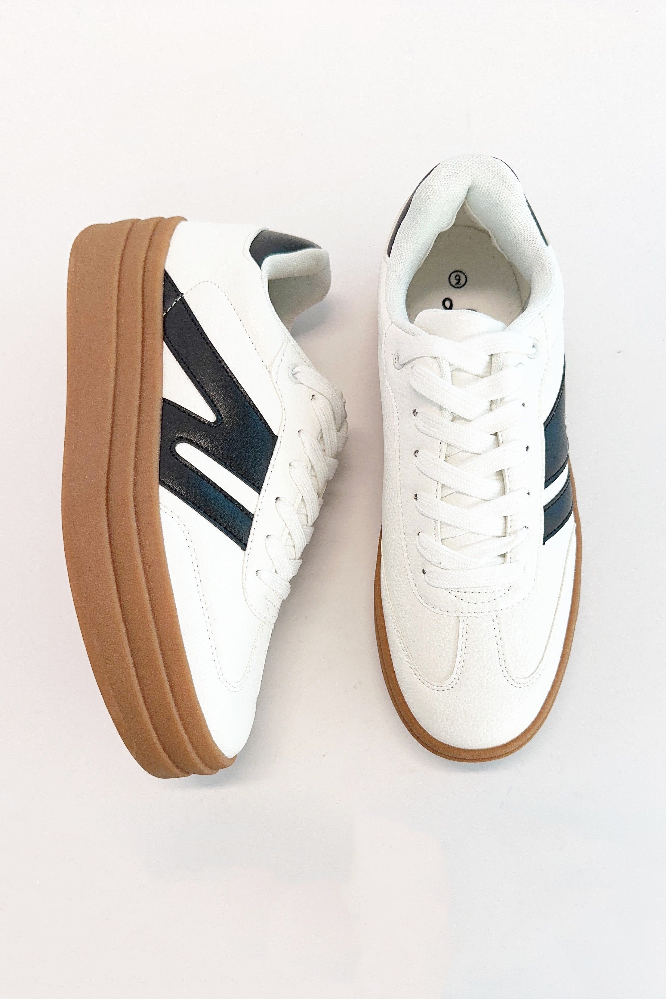 Tennis deportivas con suela de plataforma