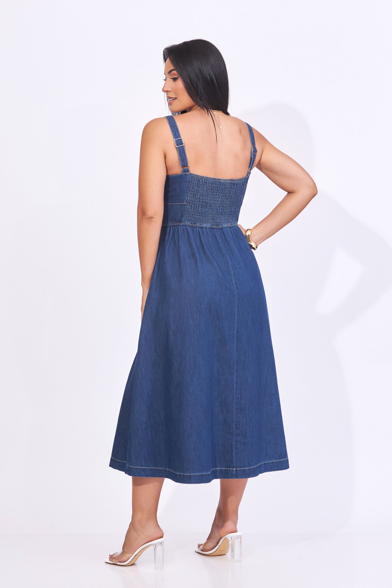 Vestido mezclilla tirantes con ajuste al frente