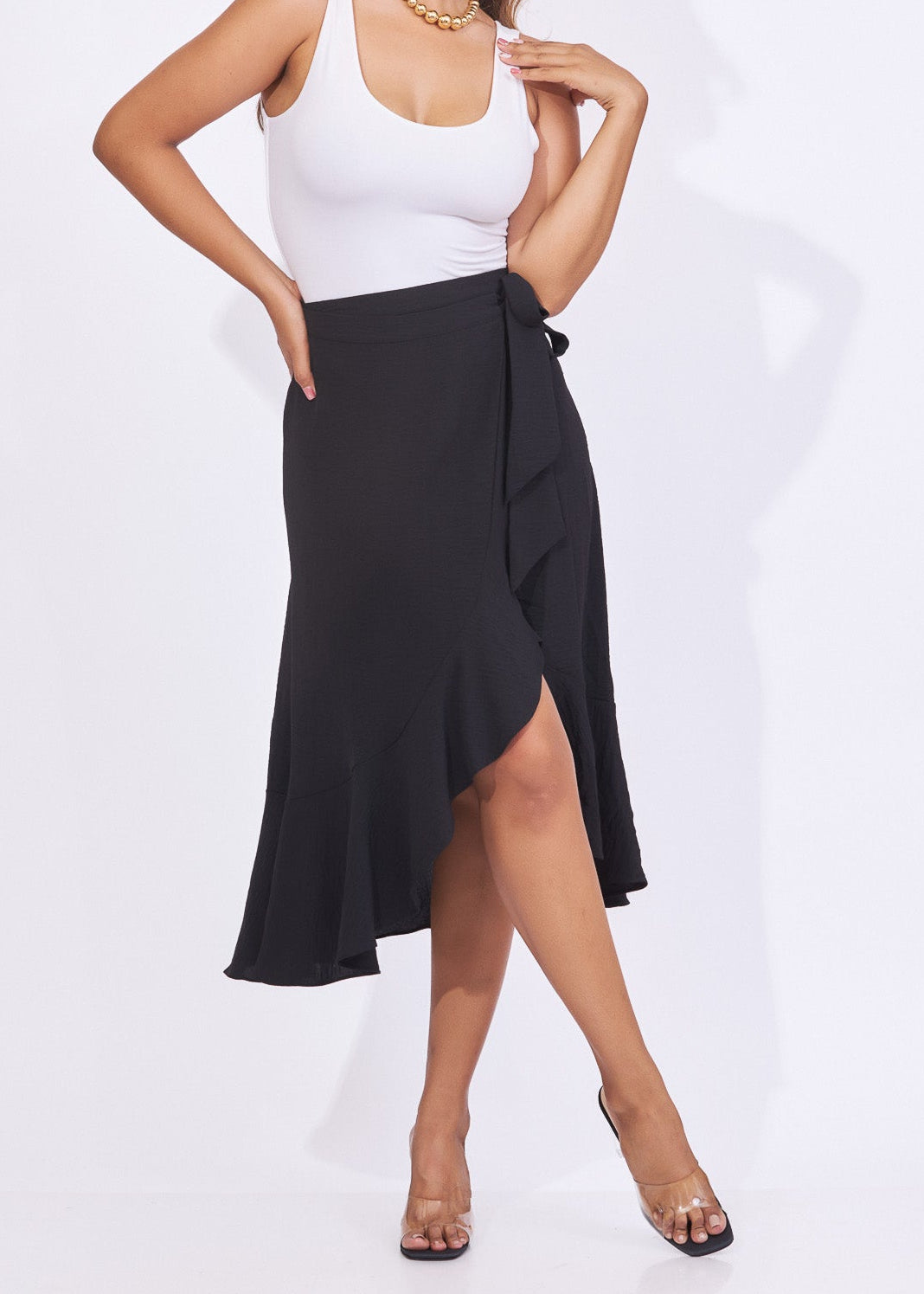 Falda negra drapeada