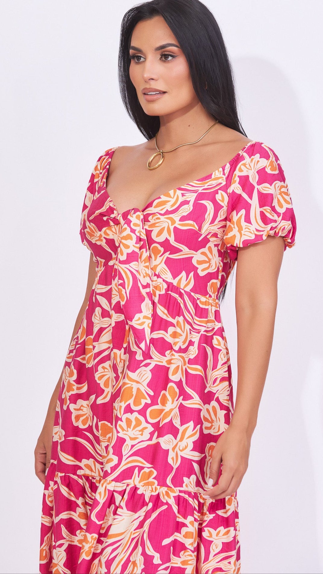 Vestido floreado fucsia