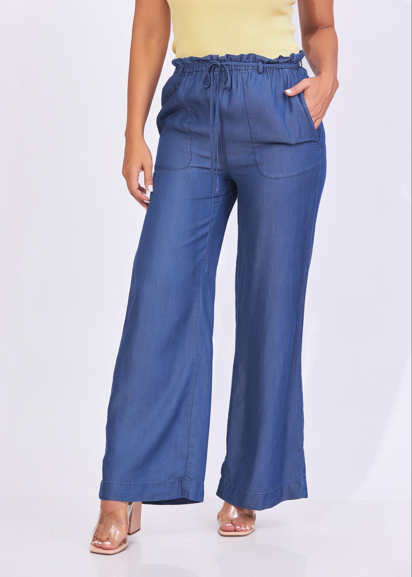 Pantalón azul mezclilla