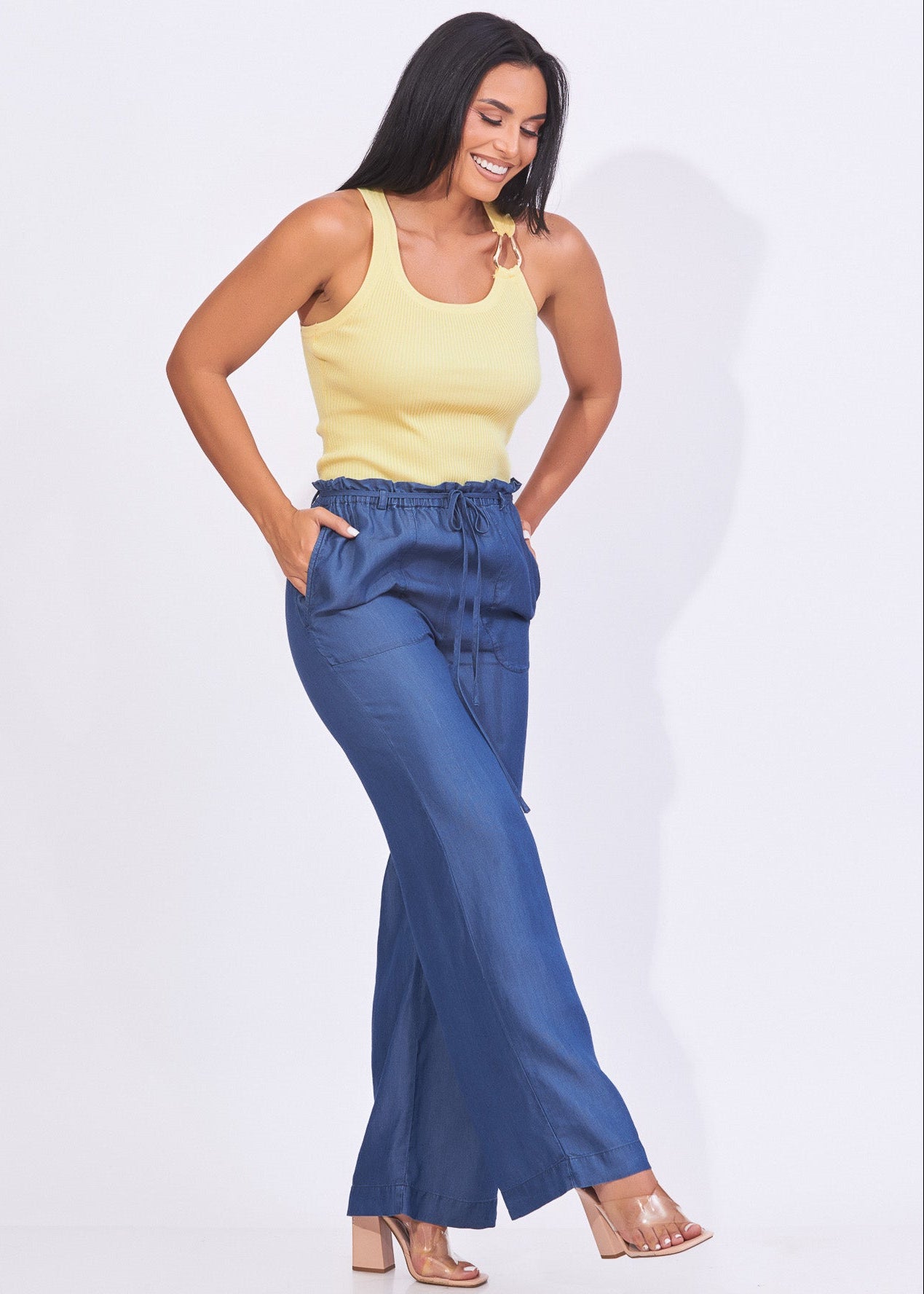 Pantalón azul mezclilla