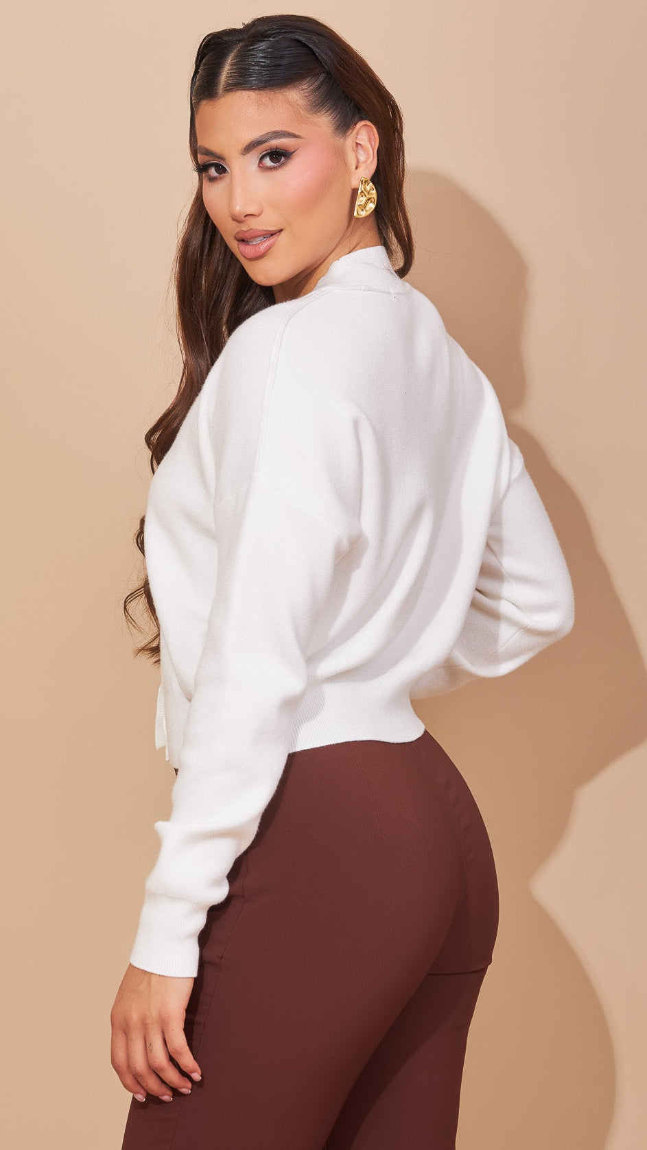 Suéter blanco botones dorados