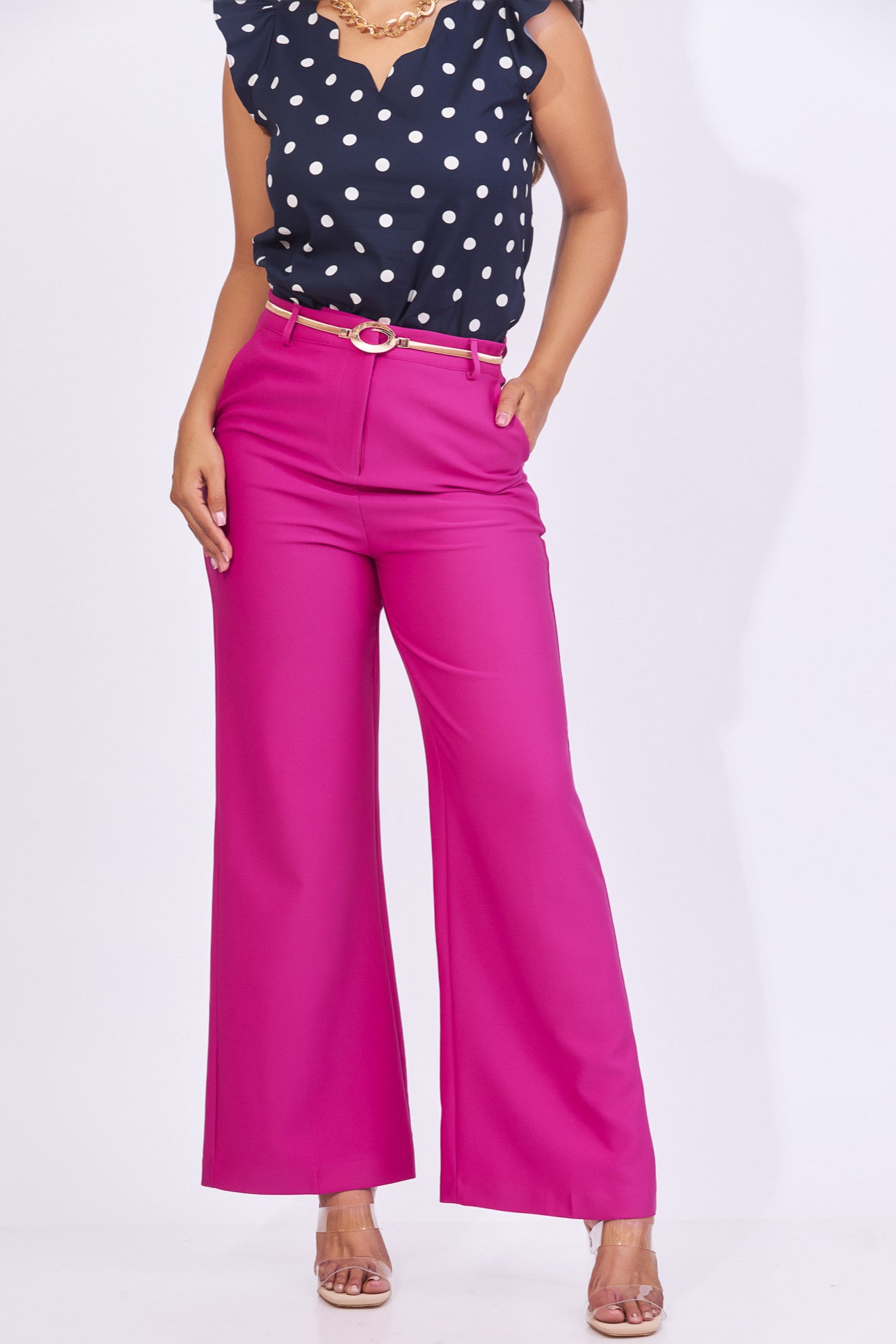 Pantalón fucsia en tela stretch