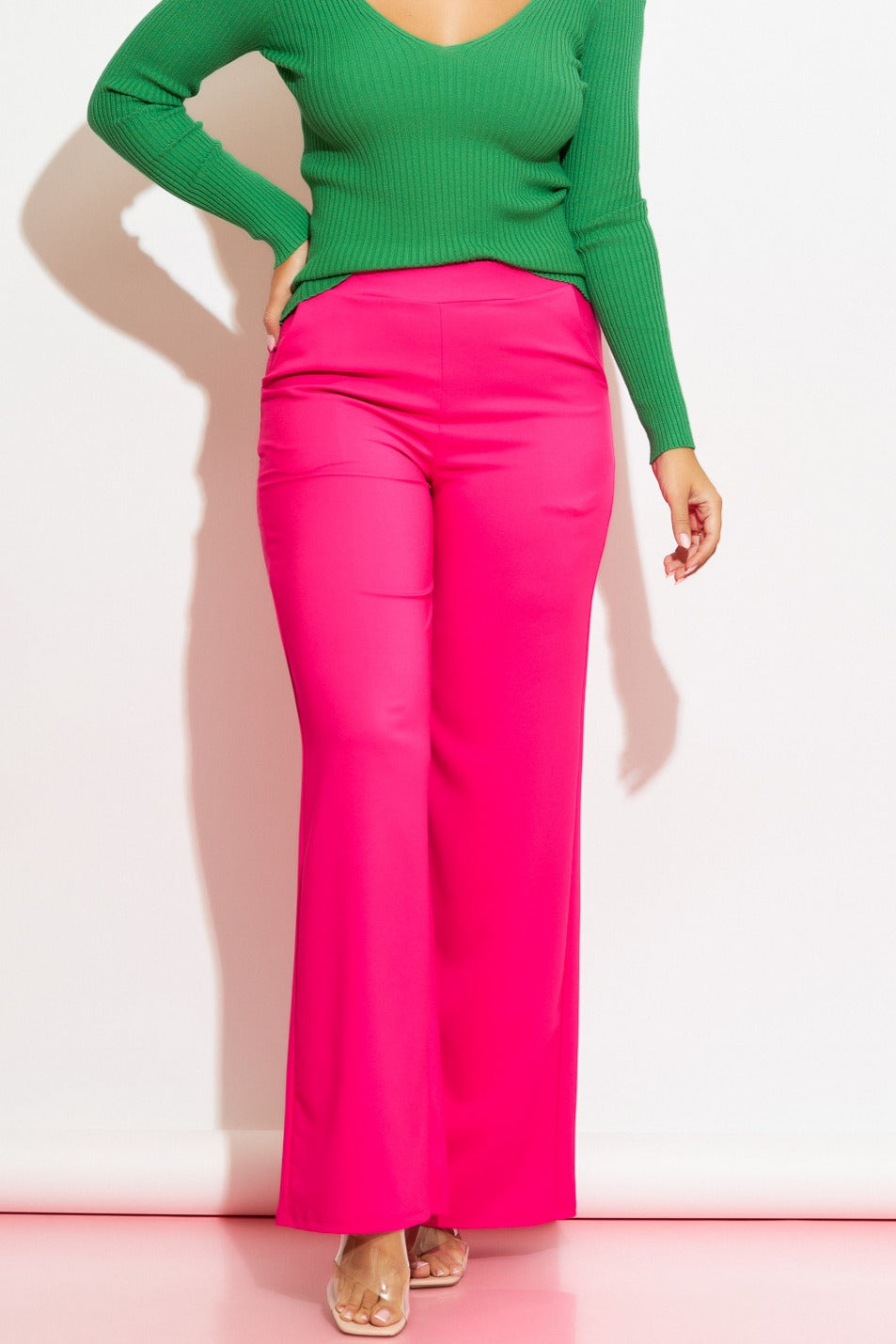 Pantalón fucsia con elástico en la cintura