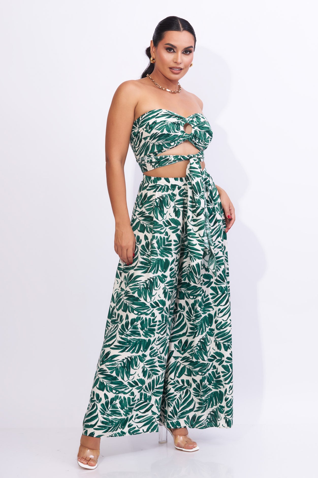 Set de palazo y top estampado de hojas