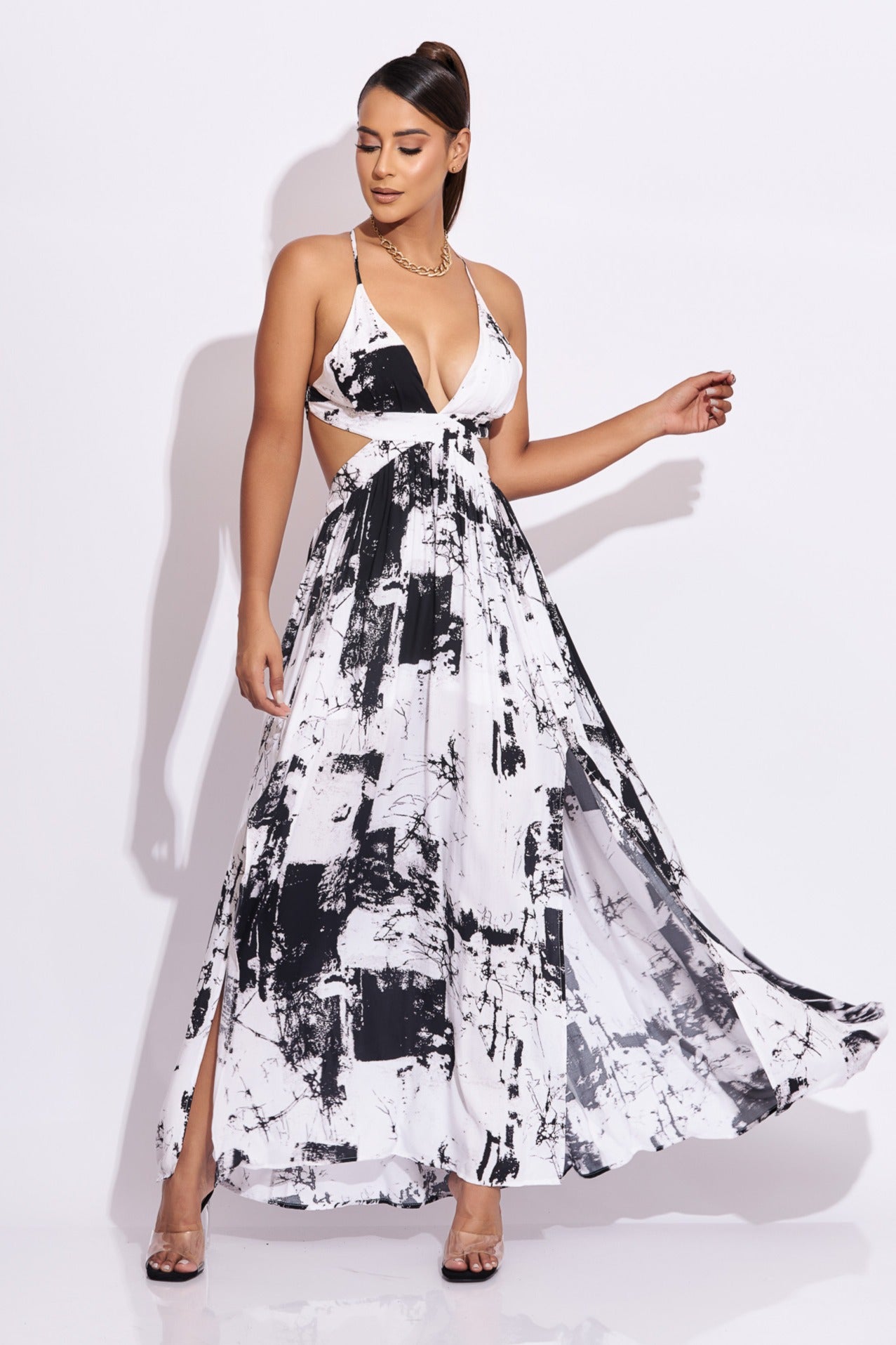 Maxi vestido con espalda descubierta