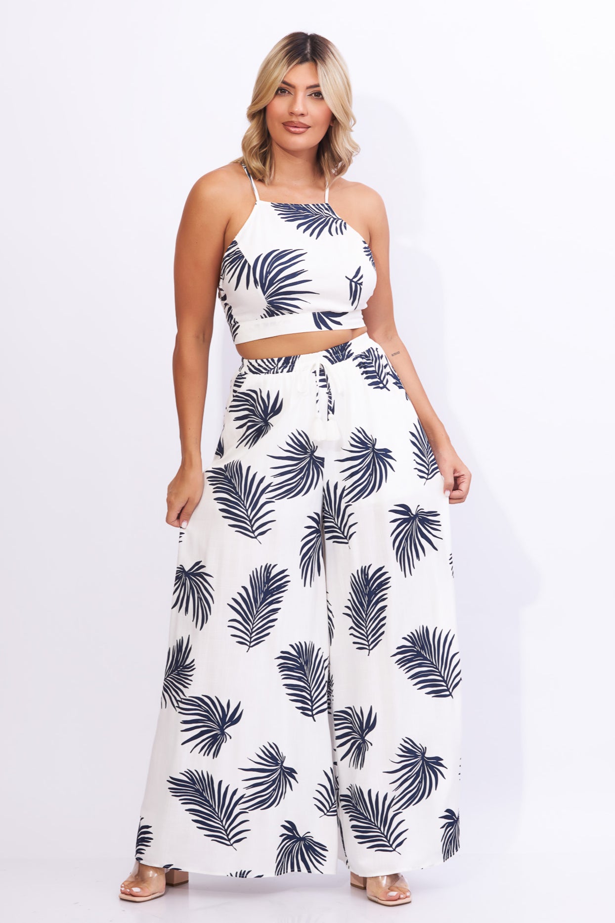 Set de pantalón y top azul c/ blanco