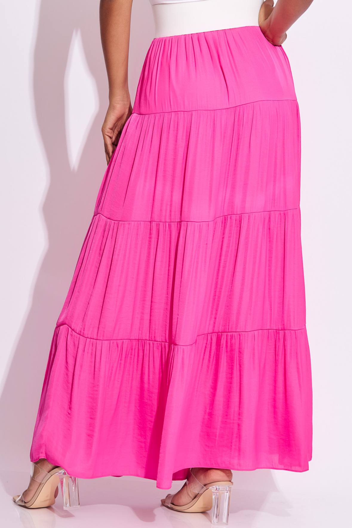 Falda  larga en color fucsia