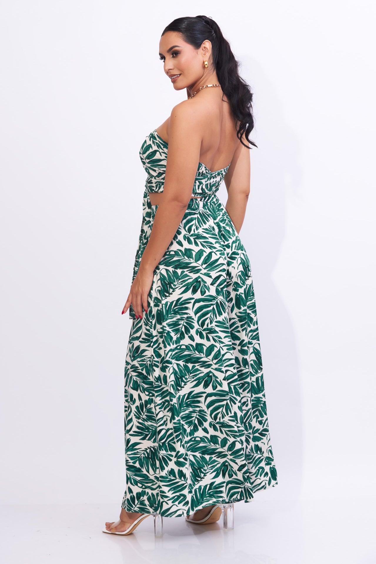 Set de palazo y top estampado de hojas